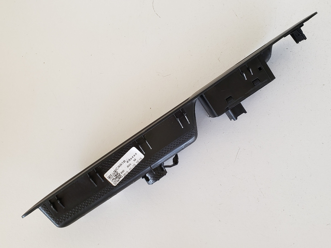 12-18 Chevrolet Chevy Sonic 95188249 Right Rear Passenger Window Switch OEM 12-18 Chevrolet Chevy Sonic 95188249 Right Rear Passenger Window Switch OEM