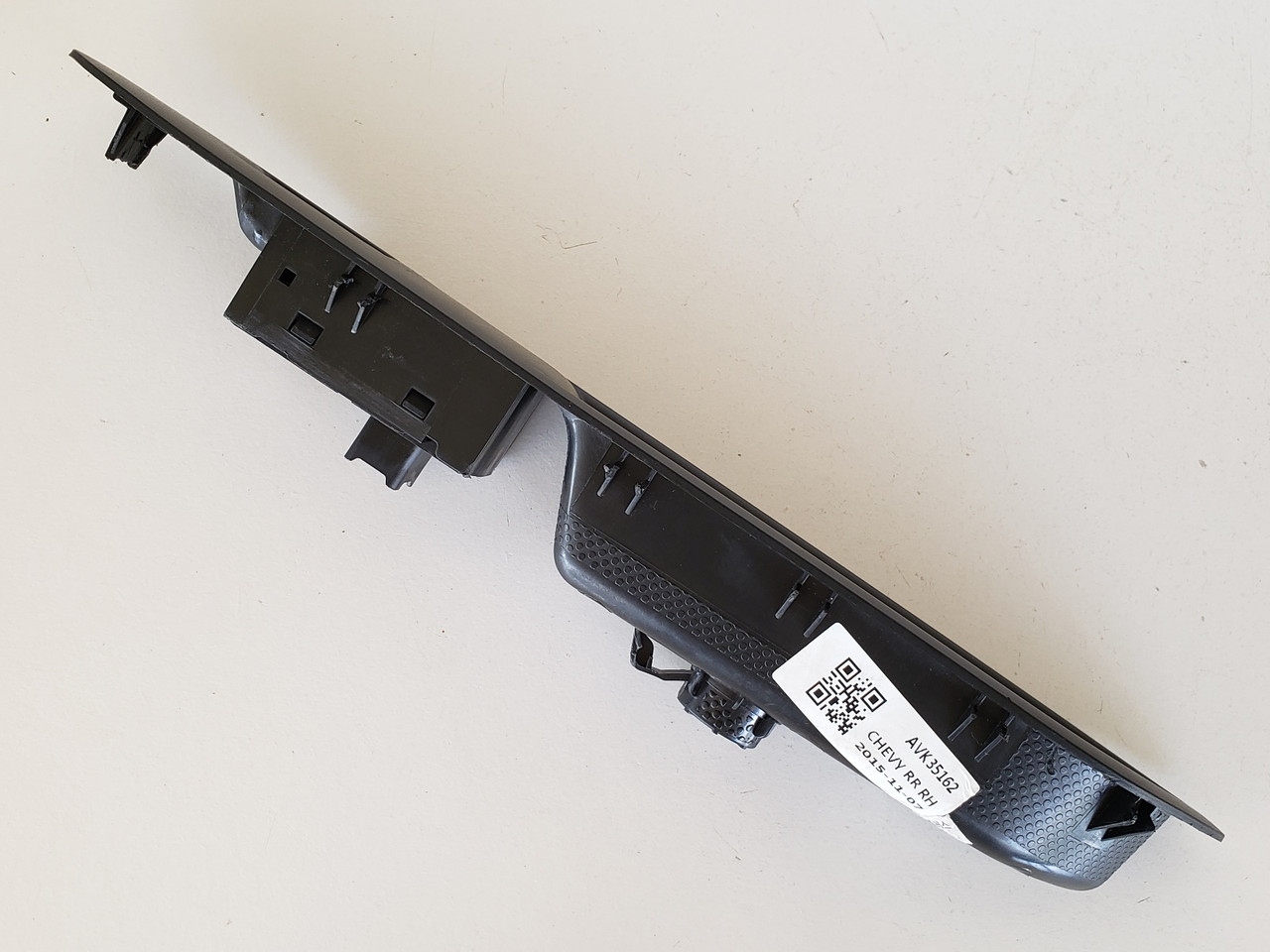 12-18 Chevrolet Chevy Sonic 95188249 Right Rear Passenger Window Switch OEM 12-18 Chevrolet Chevy Sonic 95188249 Right Rear Passenger Window Switch OEM