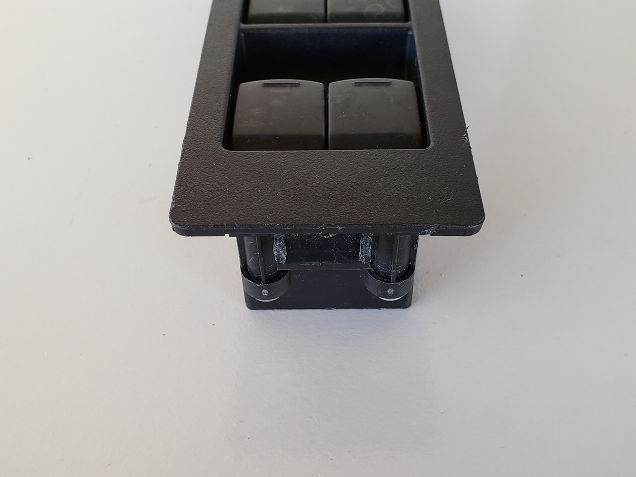 04-14 Nissan Titan 25401-7S200 Drivers Side Left Master Window Switch OEM