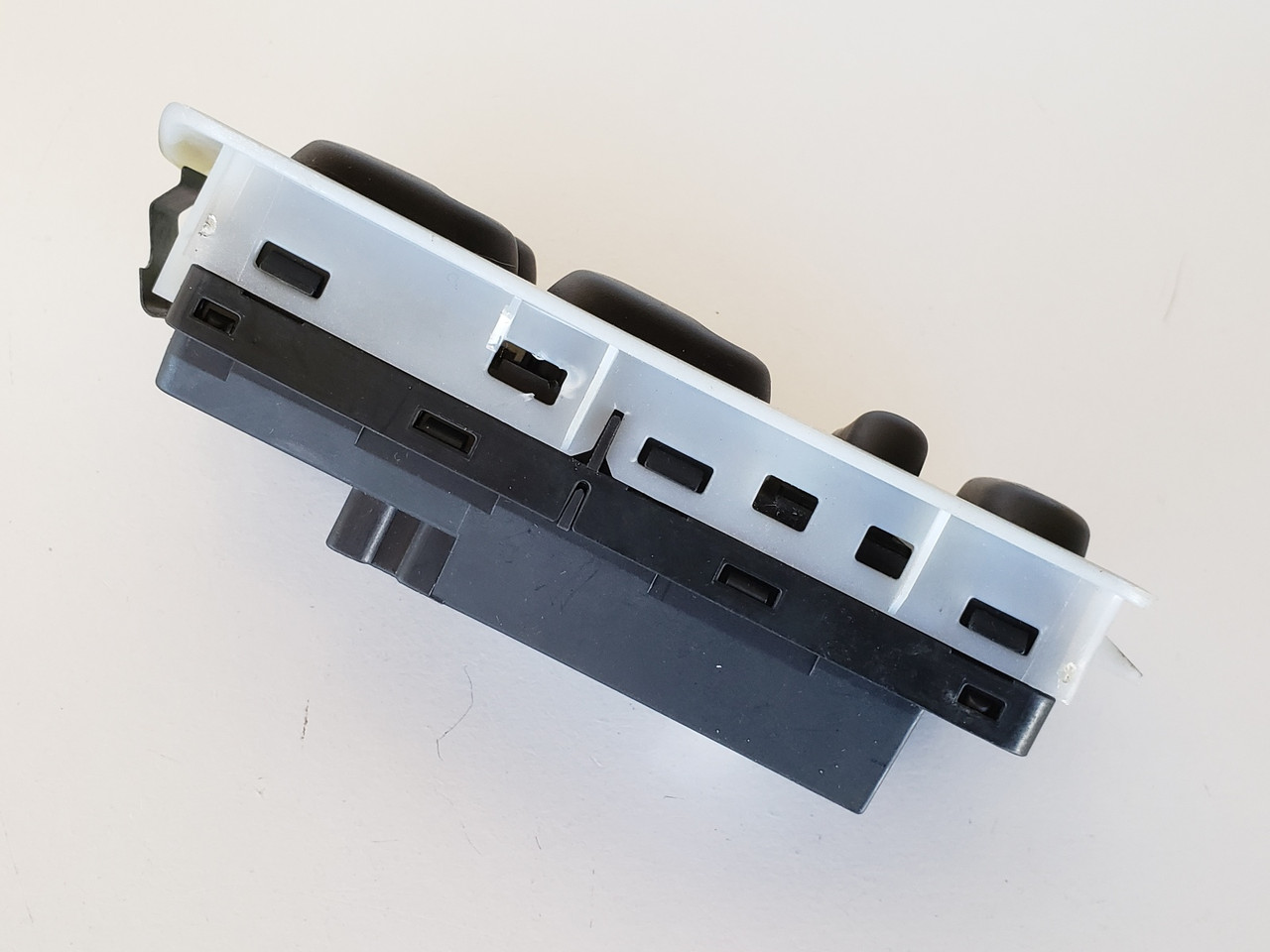 01-07 Ford Escape 4L8T-14540-ABW Drivers Side Left Master Window Switch OEM