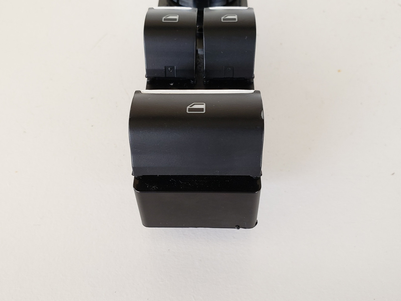 15-19 Ford Mustang FR3T-14540-CCW Drivers Side Left Master Window Switch OEM 15-19 Ford Mustang FR3T-14540-CCW Drivers Side Left Master Window Switch OEM