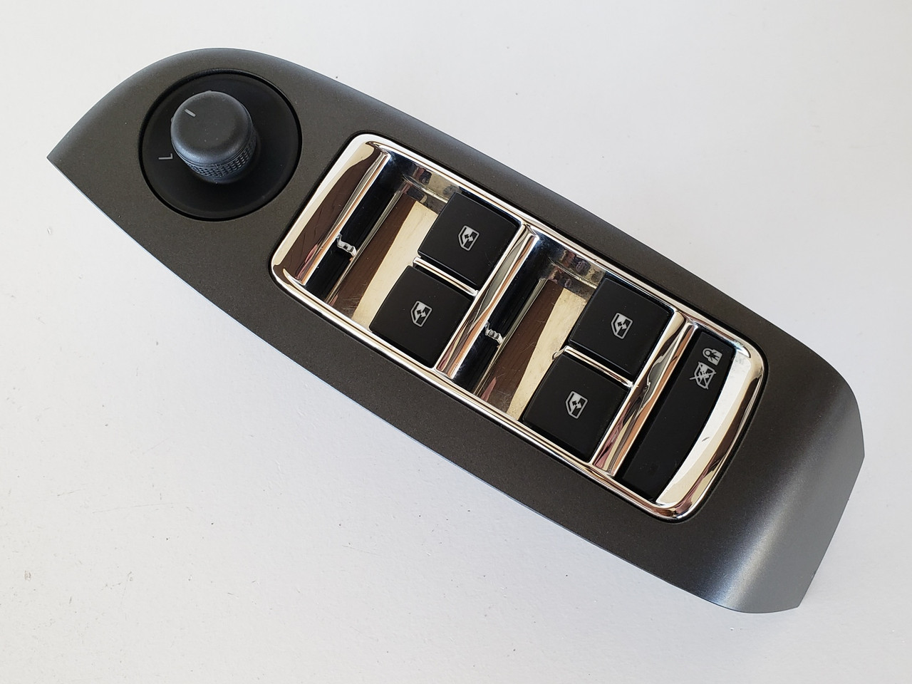 13 Chevrolet Chevy Malibu 20917580 Drivers Side Left Master Window Switch OEM 13 Chevrolet Chevy Malibu 20917580 Drivers Side Left Master Window Switch OEM