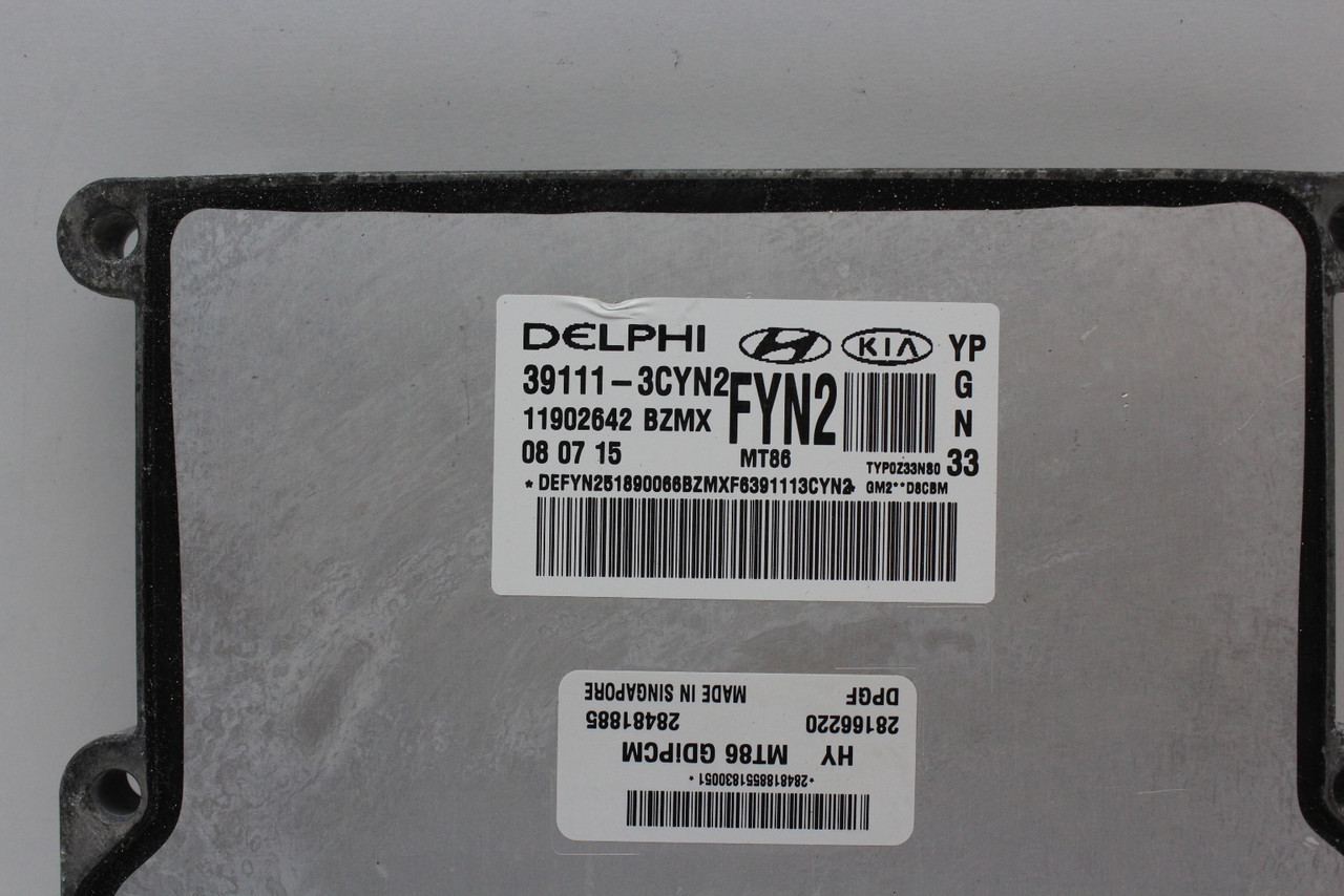 16 17 Kia Sedona 39111-3CYN2 Computer Brain Engine Control ECU ECM EBX Module
