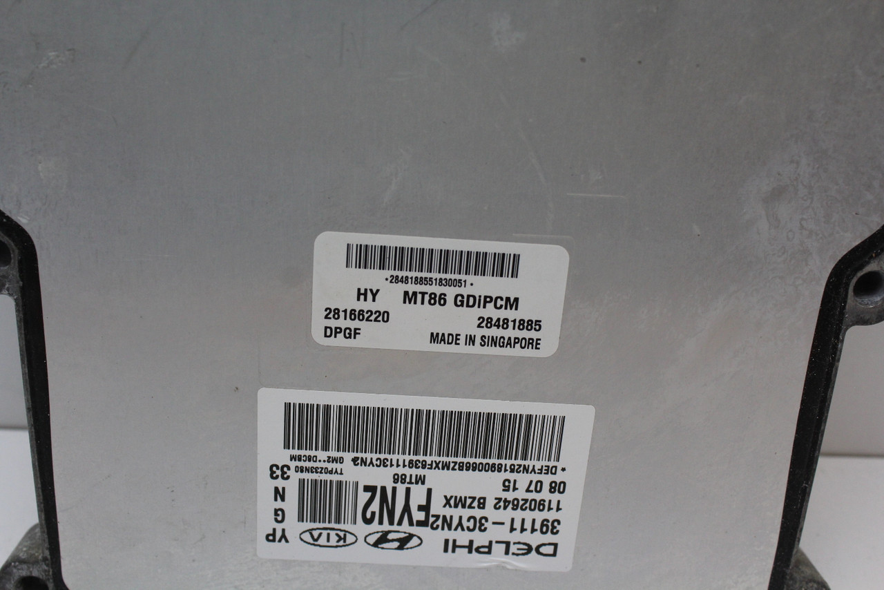 16 17 Kia Sedona 39111-3CYN2 Computer Brain Engine Control ECU ECM EBX Module