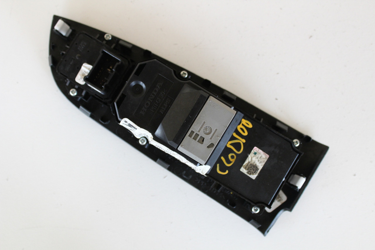 14 15 16 17 Honda Odyssey LX Drivers Side Left Master Window Switch OEM 14 15 16 17 Honda Odyssey LX Drivers Side Left Master Window Switch OEM