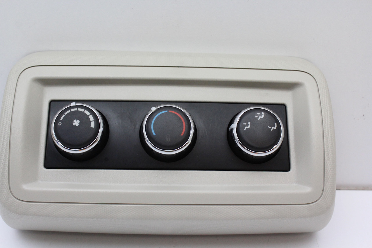 11-19 Journey P55111312AB Climate Control Panel Temperature Unit ROOF MTD