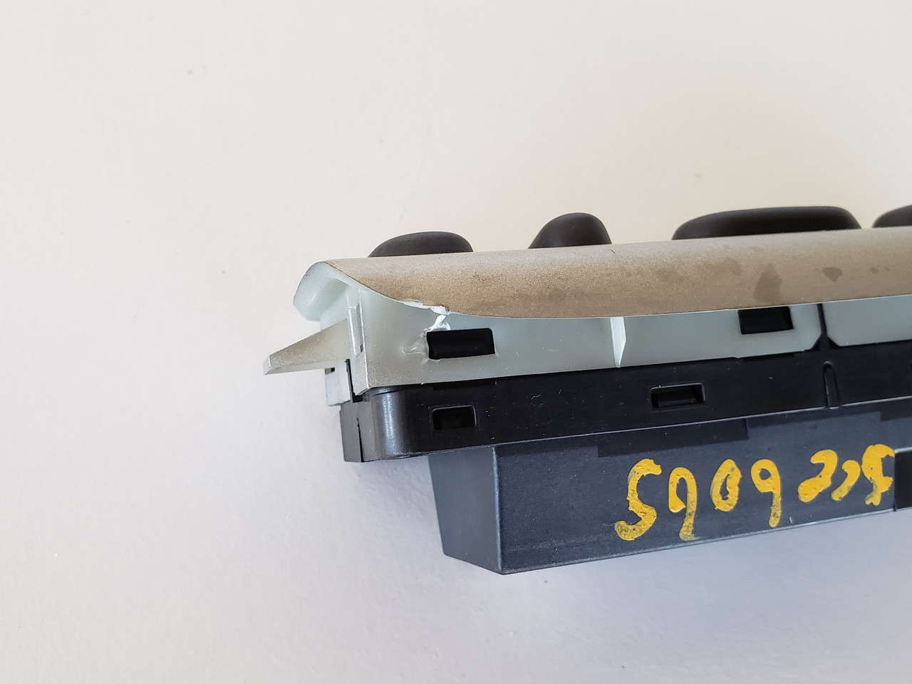 01-07 Mazda Tribute 3L8T-14540-AA0JA6 Drivers Side Left Master Window Switch OEM