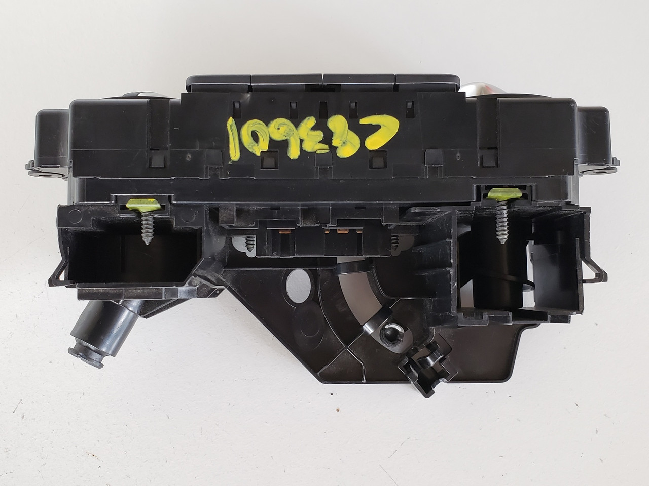 12-16 VW Beetle 5C0 819 045 Climate Control Panel Temperature Unit A/C Heater