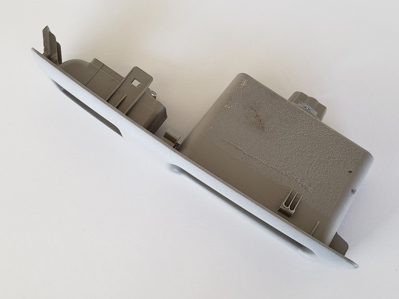 08-15 Nissan Rogue 82960 JM00A Right Front Passenger Window Switch Bezel OEM