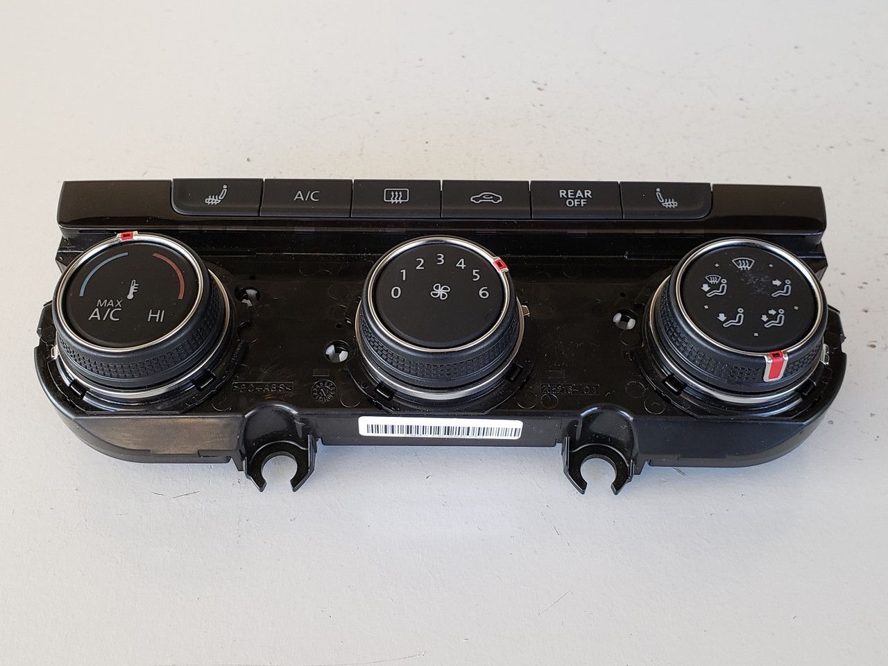 18 19 Volkswagen VW Atlas Climate Control Panel Temperature Unit A/C Heater 18 19 Volkswagen VW Atlas Climate Control Panel Temperature Unit A/C Heater