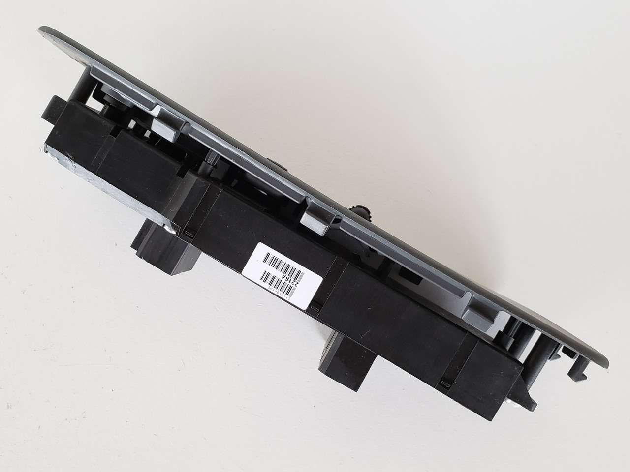 05-08 Ram 1500 Pick up 5JZ711DHAB Drivers Side Left Master Window