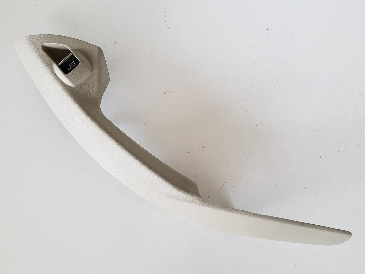 13-19 Ford Escape BM5T-14529-AC Right Rear Passenger Window Switch OEM 13-19 Ford Escape BM5T-14529-AC Right Rear Passenger Window Switch OEM