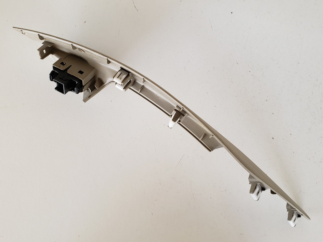 13-19 Ford Escape BM5T-14529-AC Right Rear Passenger Window Switch OEM 13-19 Ford Escape BM5T-14529-AC Right Rear Passenger Window Switch OEM