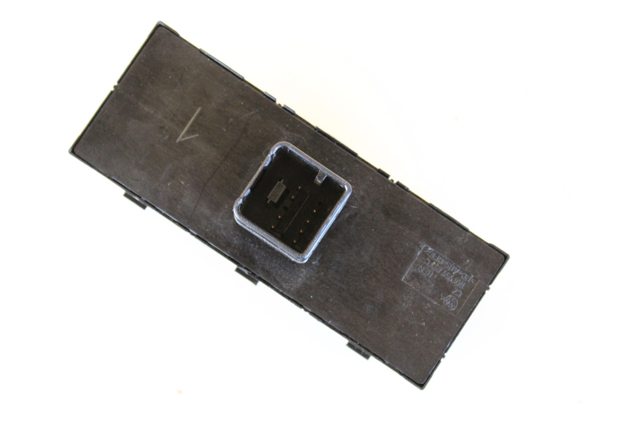 09-17 Volkswagen VW Tiguan Drivers Side Left Master Window Switch OEM 09-17 Volkswagen VW Tiguan Drivers Side Left Master Window Switch OEM