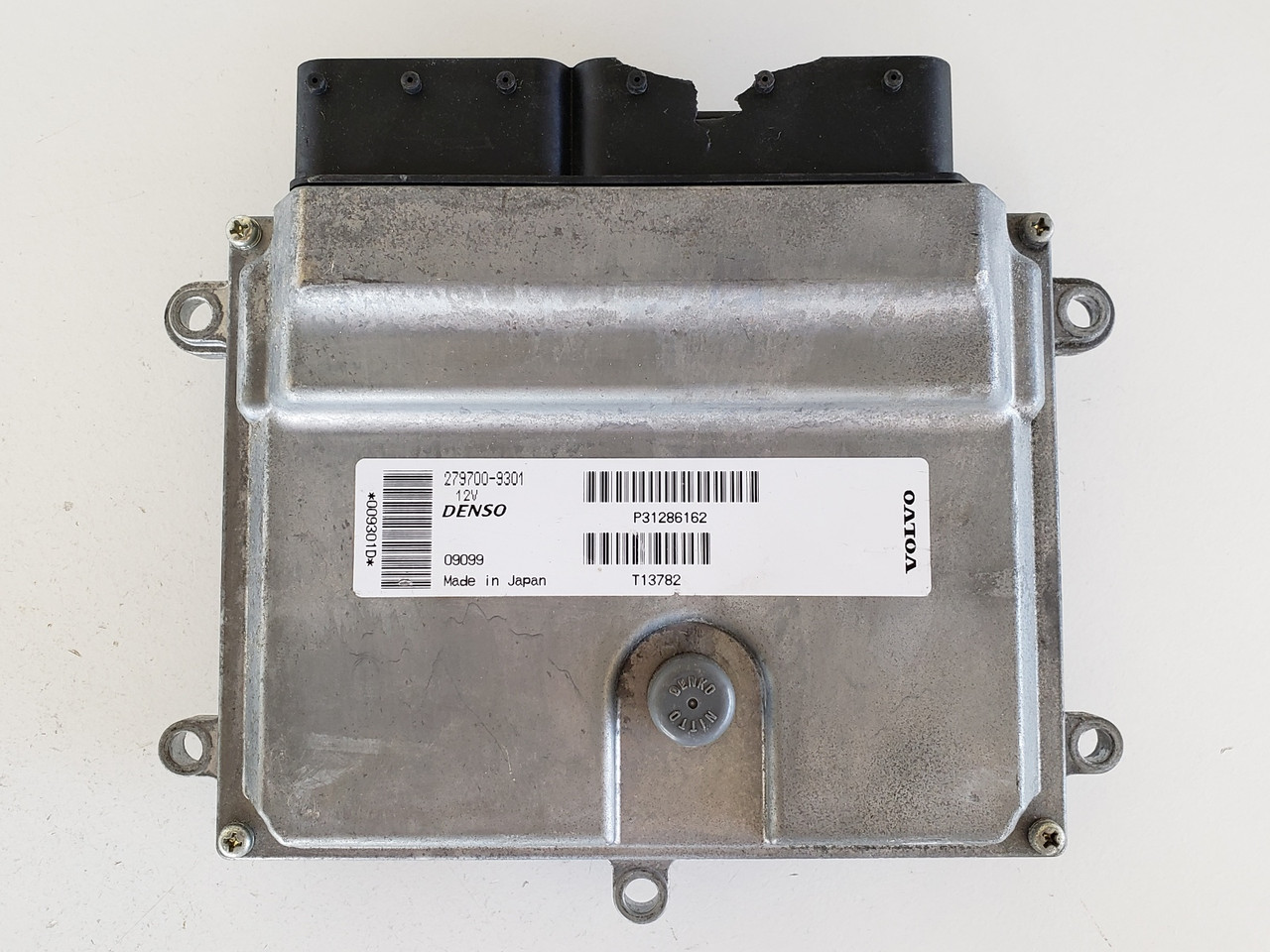 2007-2010 Volvo S40 P31286162 Computer Brain Engine Control ECU ECM EBX Module 2007-2010 Volvo S40 P31286162 Computer Brain Engine Control ECU ECM EBX Module