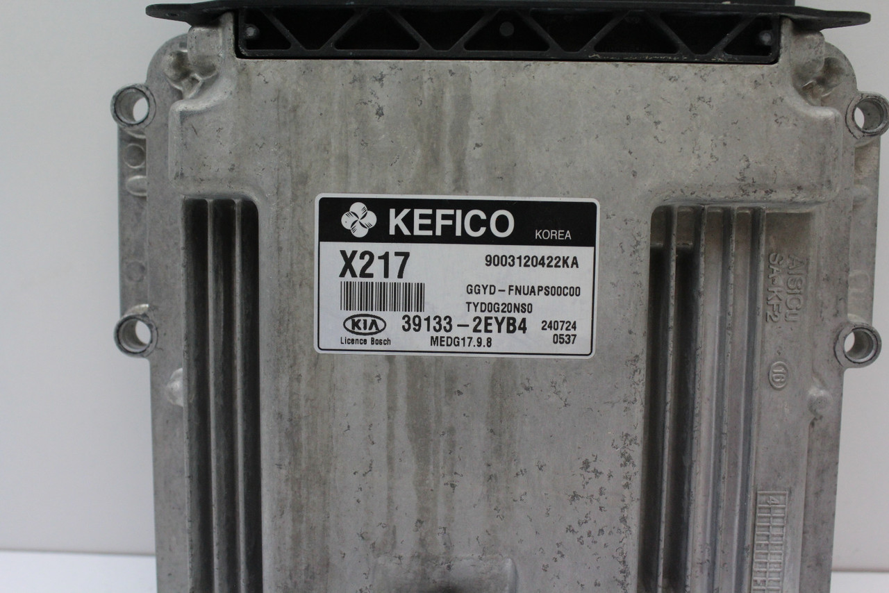 15 2015 Kia Forte 39133-2EYB4 Computer Brain Engine Control ECU ECM EBX Module