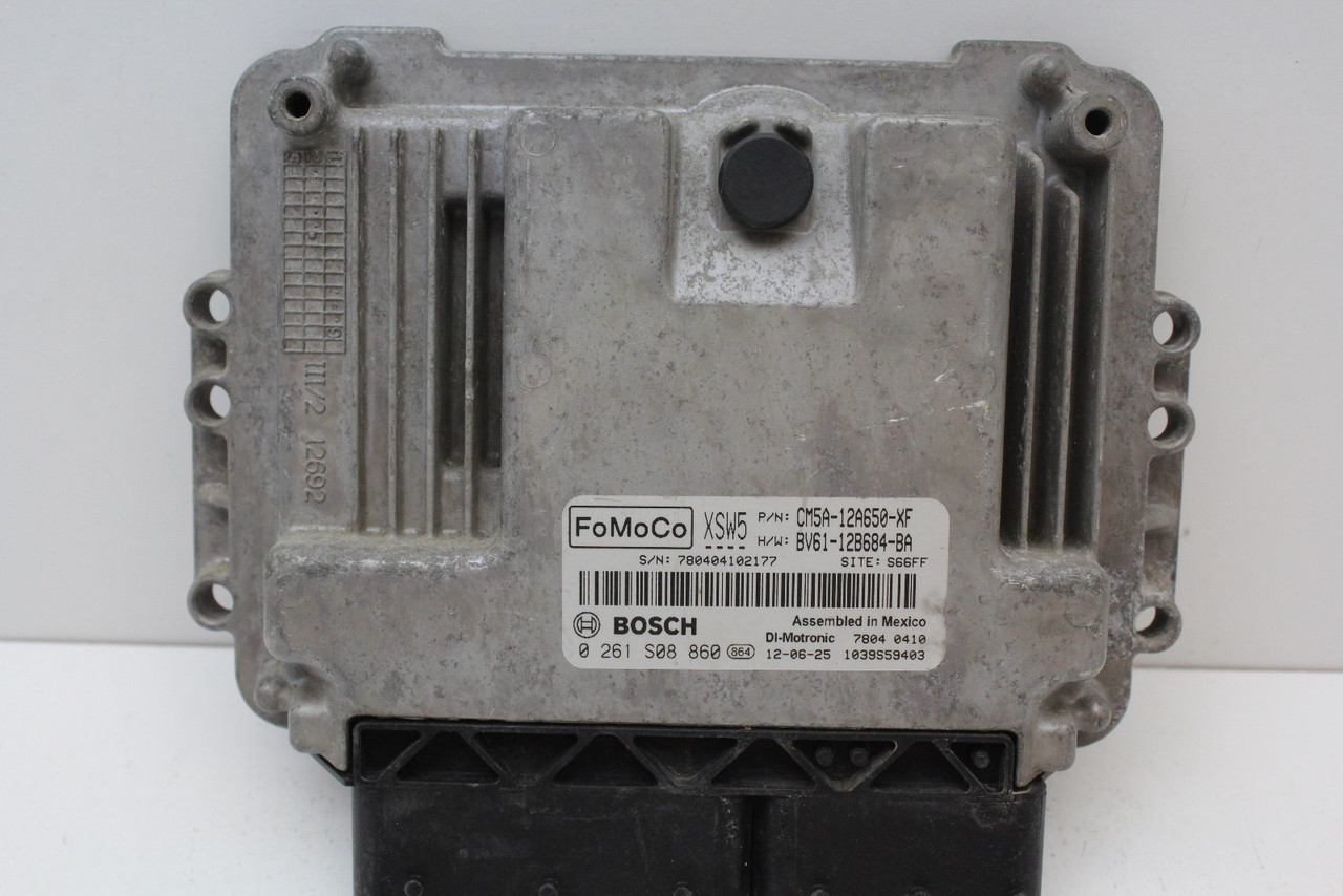 12 13 Ford Focus CM5A-12A650-XF Computer Brain Engine Control ECU ECM EBX Module 12 13 Ford Focus CM5A-12A650-XF Computer Brain Engine Control ECU ECM EBX Module