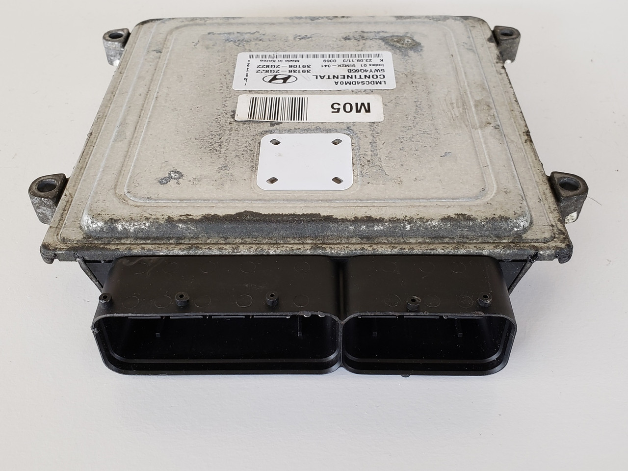 2010-2013 Tucson 39106-2G822 Computer Brain Engine Control ECU ECM EBX Module