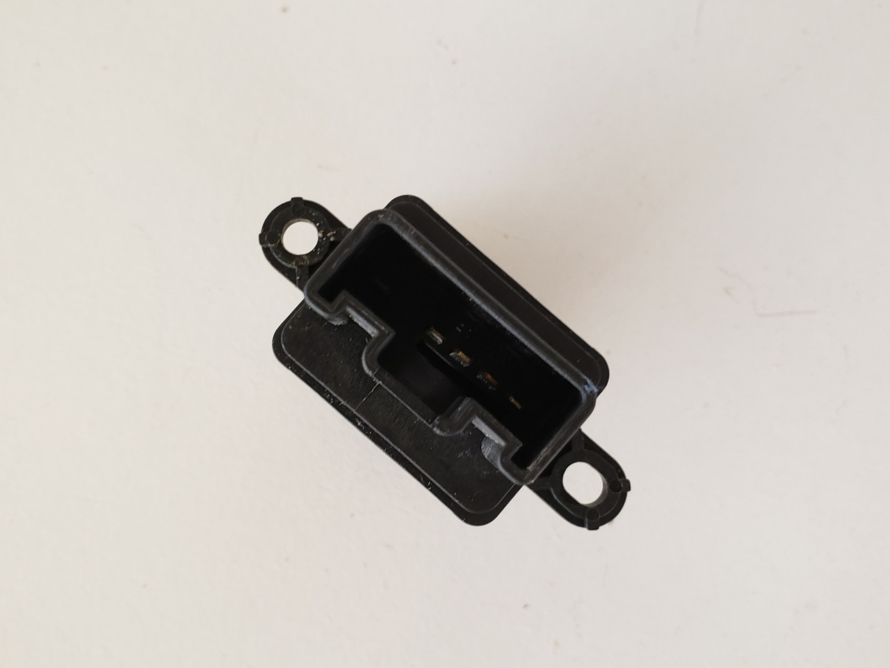 04-09 Mazda 3 B23H 66 370 Left / Right Rear Passenger Window Switch OEM