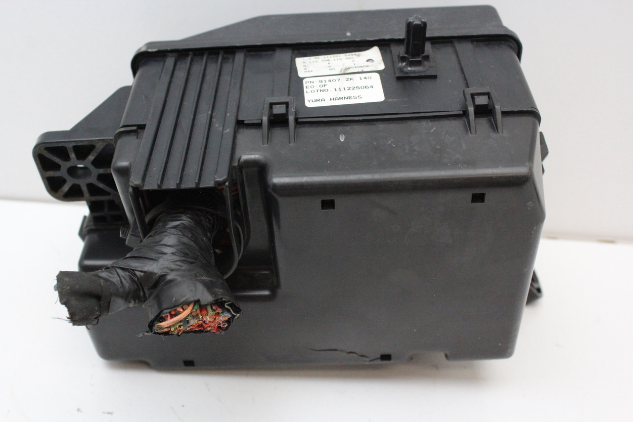 12 13 Kia Soul 91407 2K 140 Fusebox Fuse Box Relay Unit Module