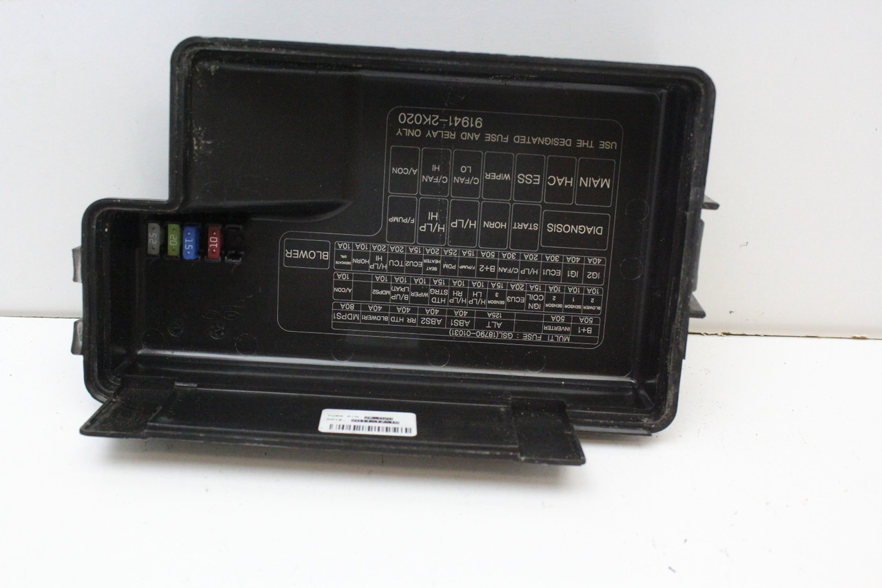 12 13 Kia Soul 91407 2K 140 Fusebox Fuse Box Relay Unit Module