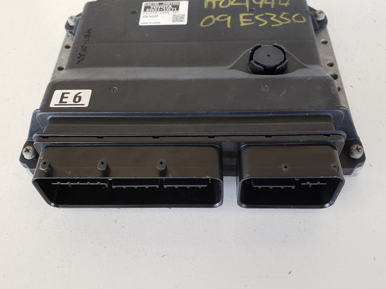 2008-2009 ES350 89661-33E71 Computer Brain Engine Control ECU ECM EBX Module 2008-2009 ES350 89661-33E71 Computer Brain Engine Control ECU ECM EBX Module