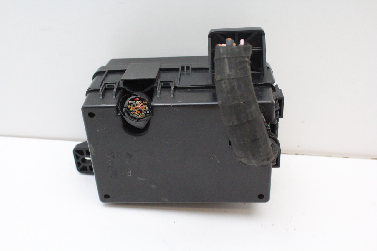 09-12 Hyundai Genesis CPE 914002M070 Fusebox Fuse Box Relay Unit Module