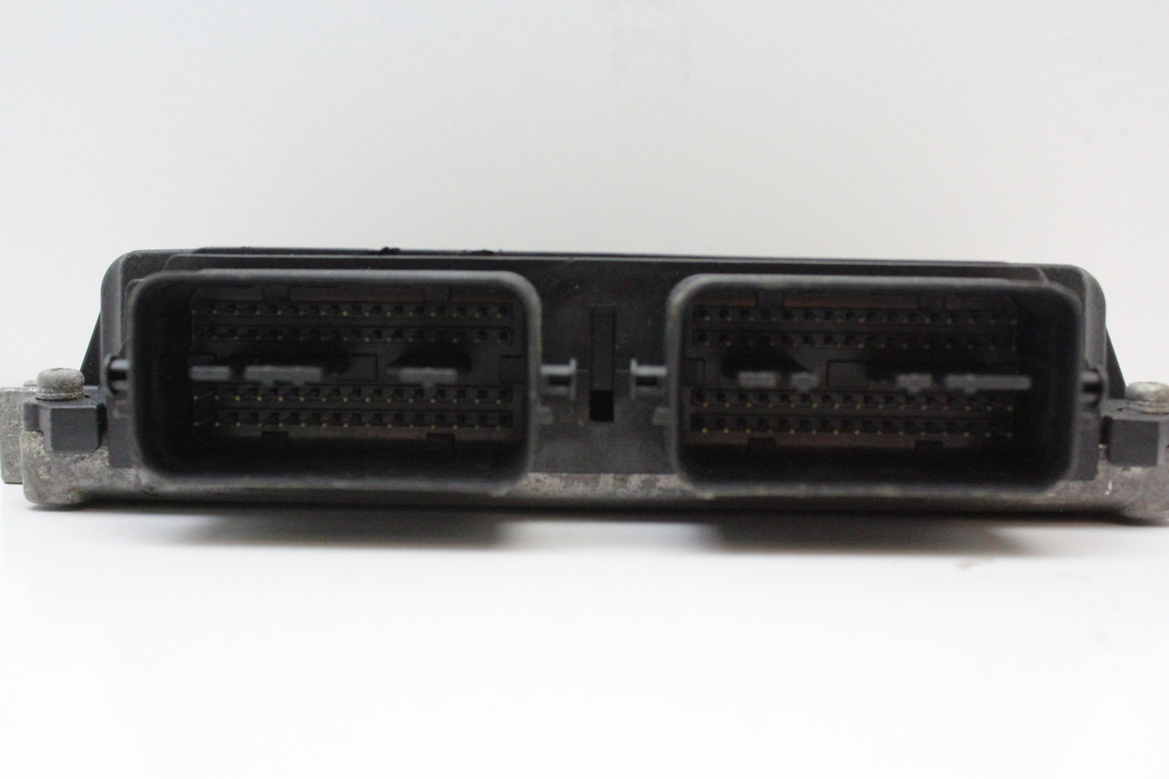 2013 13 Suzuki Kizashi 33910-57L30 Computer Brain Engine Control ECU ECM Module