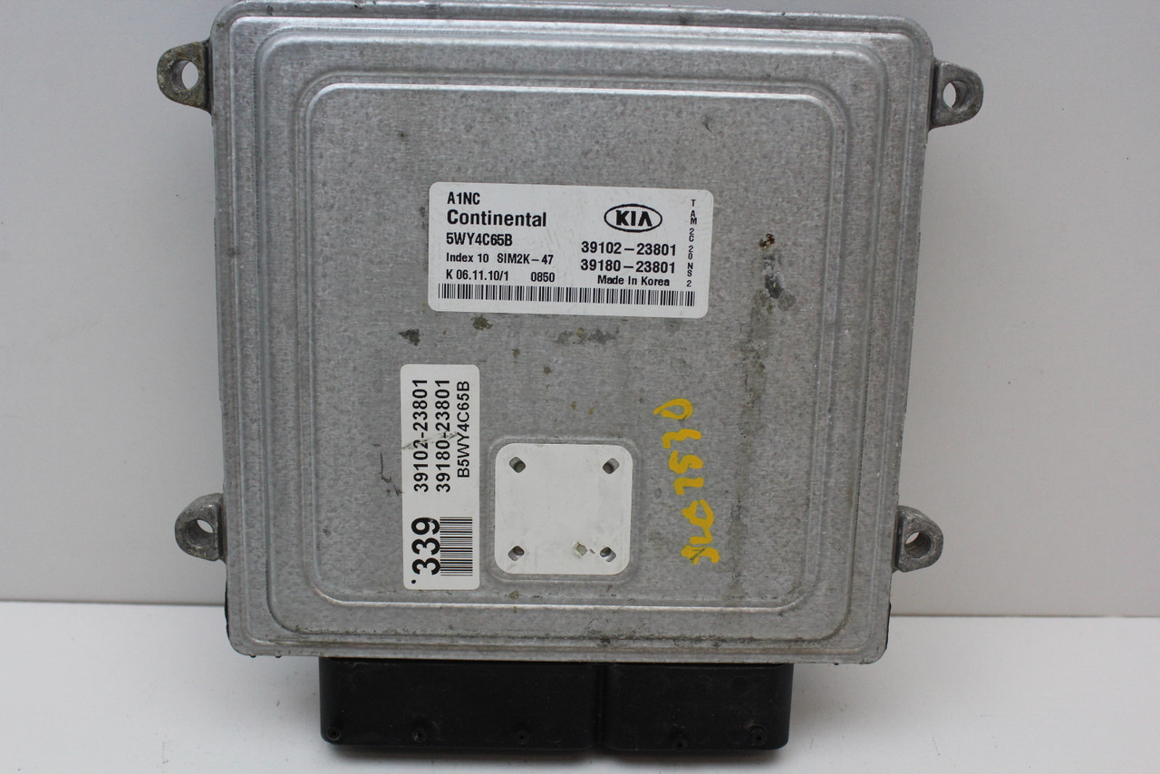 2011 11 Kia Soul 2.0L 39180-23801 Computer Engine Control ECU ECM EBX Module