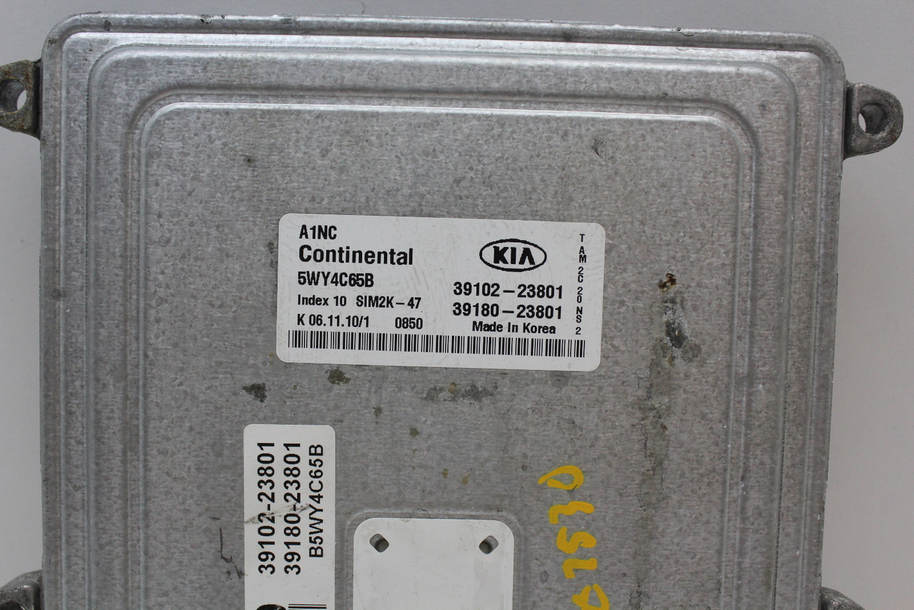 2011 11 Kia Soul 2.0L 39180-23801 Computer Engine Control ECU ECM EBX Module