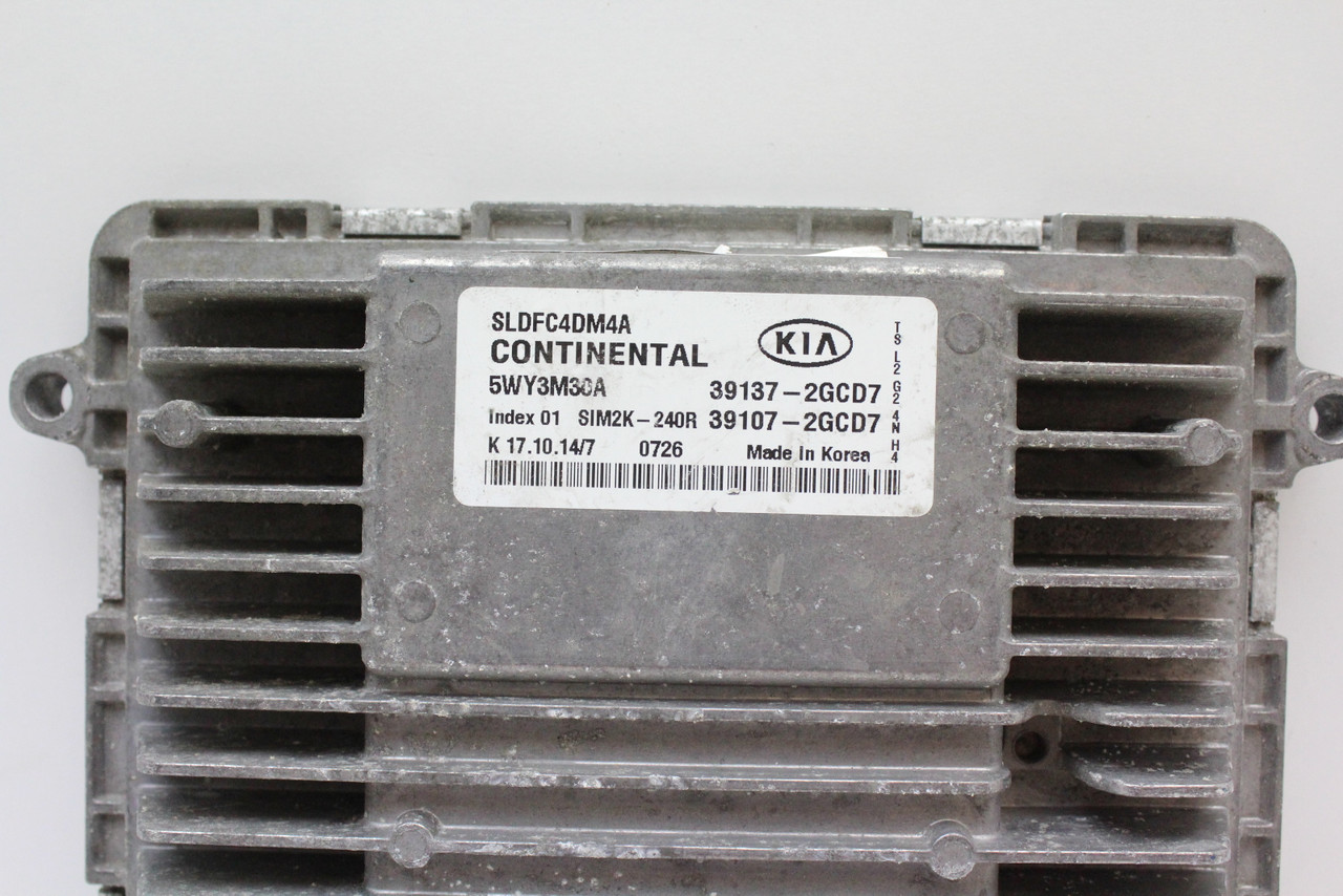 14-16 Kia Sportage 2.4L 39107-2GCD7 Computer Engine Control ECU ECM EBX Module