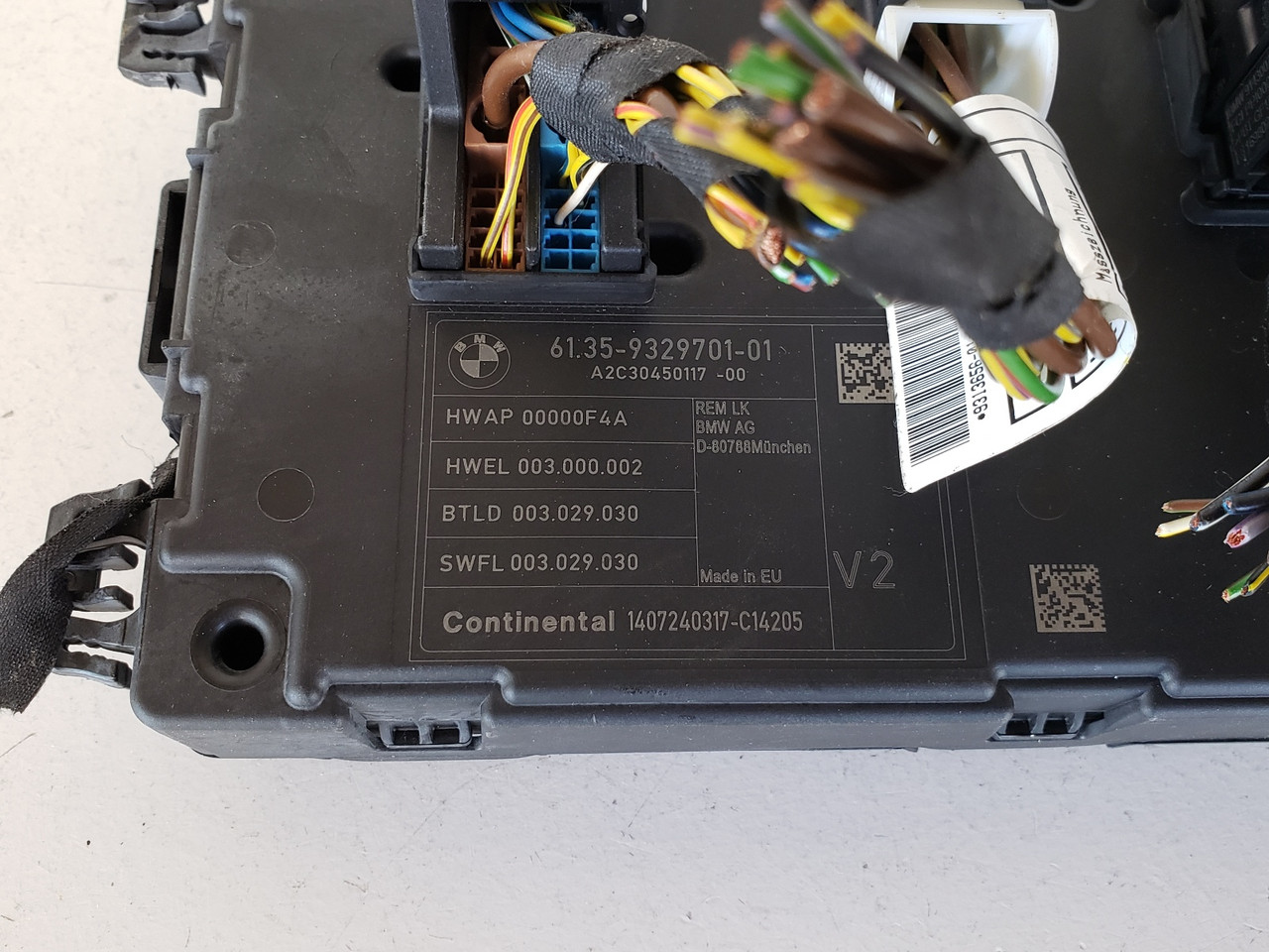 2012-2015 Bmw 328i 9329701-01 BCM BCU Body Control Unit Module