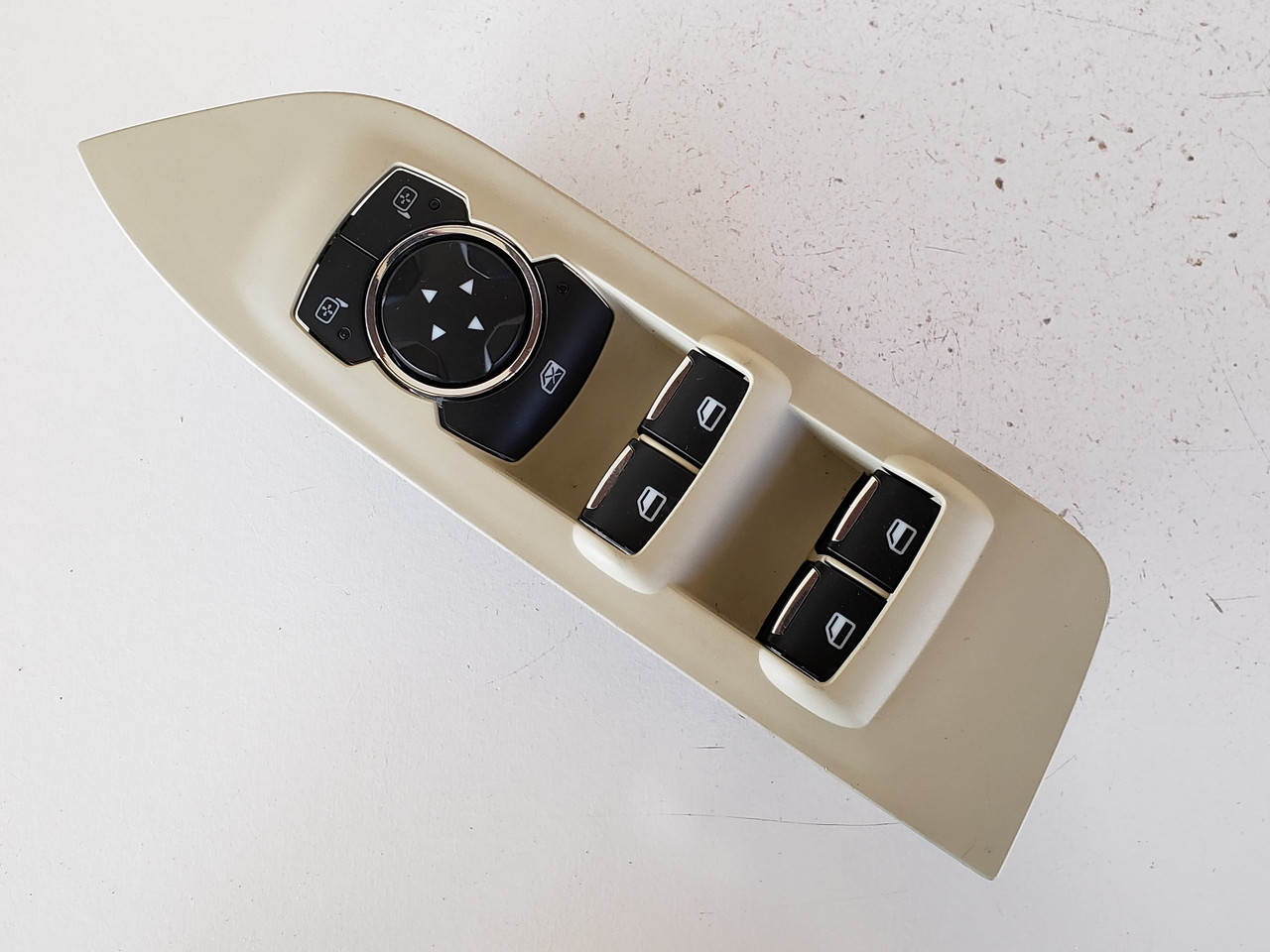 13-19 Lincoln MKZ DP5T-14540-ABW Drivers Side Left Master Window Switch OEM 13-19 Lincoln MKZ DP5T-14540-ABW Drivers Side Left Master Window Switch OEM