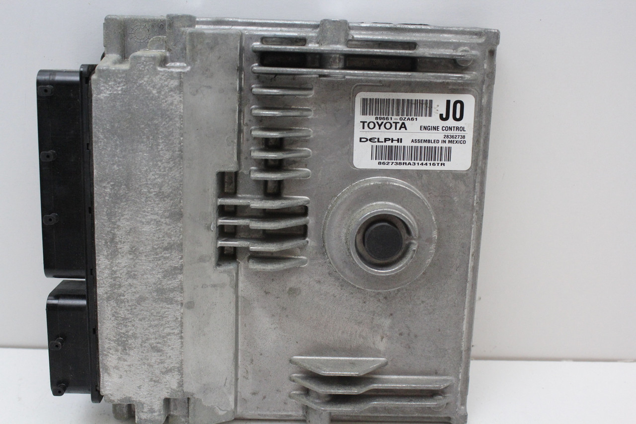 12-14 Toyota Matrix 89661-0ZA61 Computer Brain Engine Control ECU ECM EBX Module