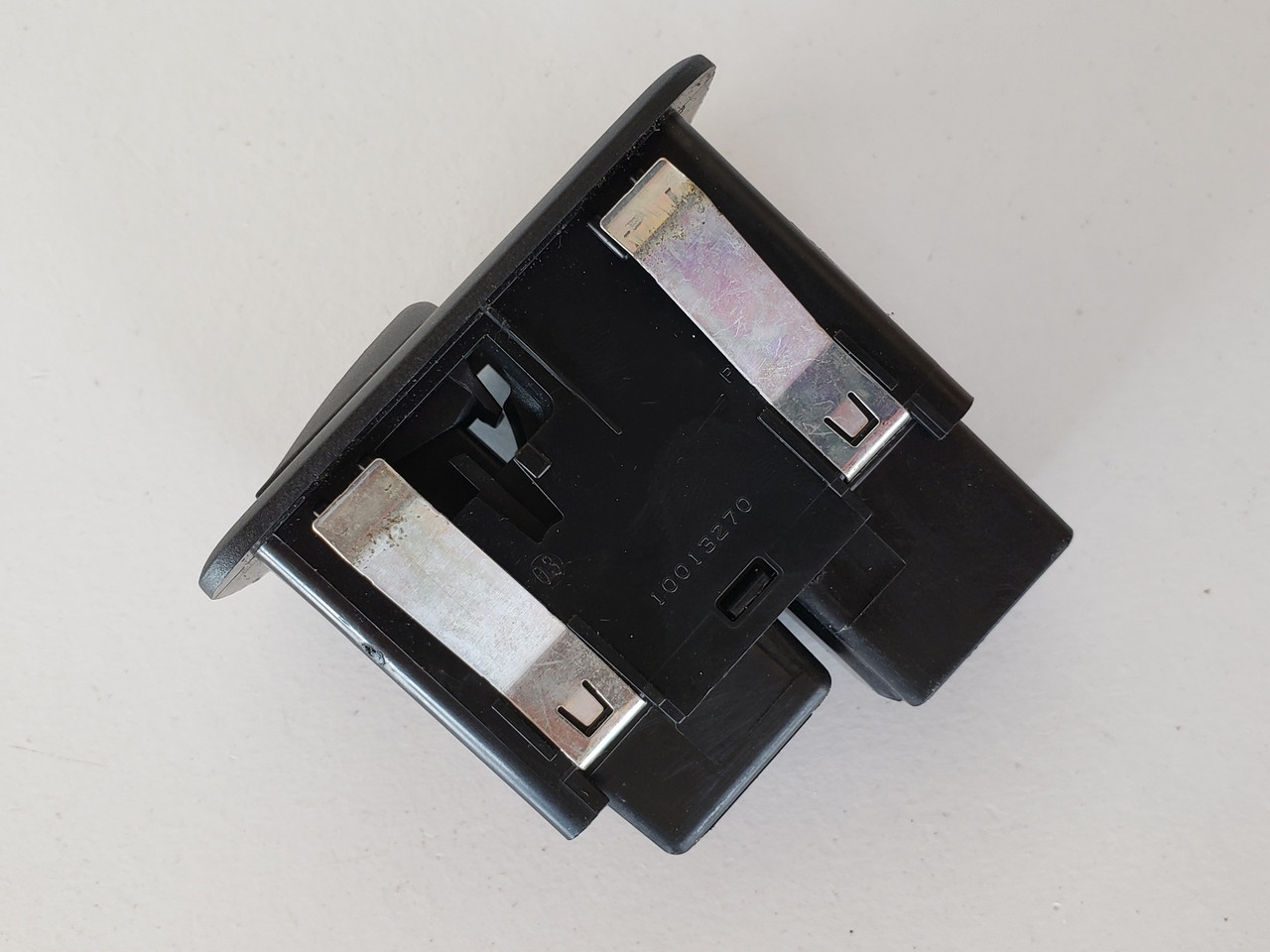 11-20 Dodge Chrysler 56046832AB Left / Right Rear Passenger Window Switch OEM 11-20 Dodge Chrysler 56046832AB Left / Right Rear Passenger Window Switch OEM