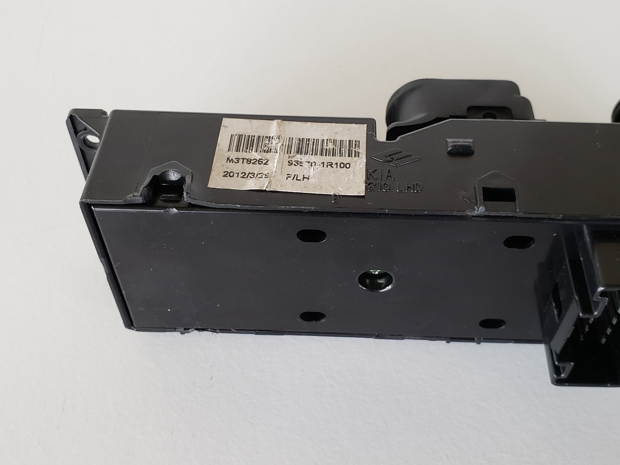 12-17 Hyundai Accent 93570-1R100 Drivers Side Left Master Window Switch OEM