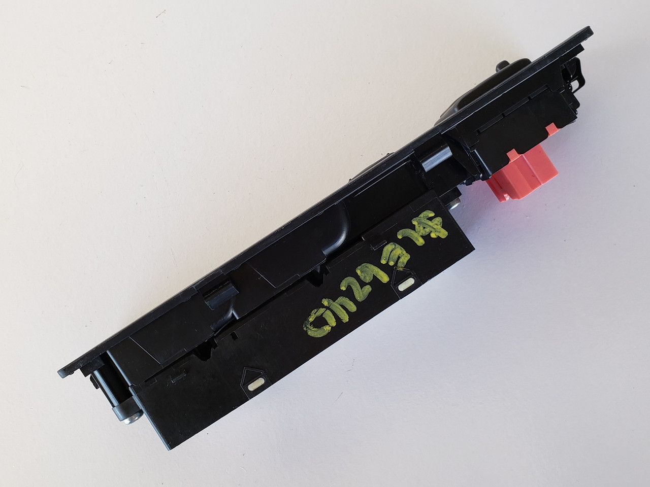 04-14 Nissan Titan 25401 7S200 Drivers Side Left Master Window Switch OEM