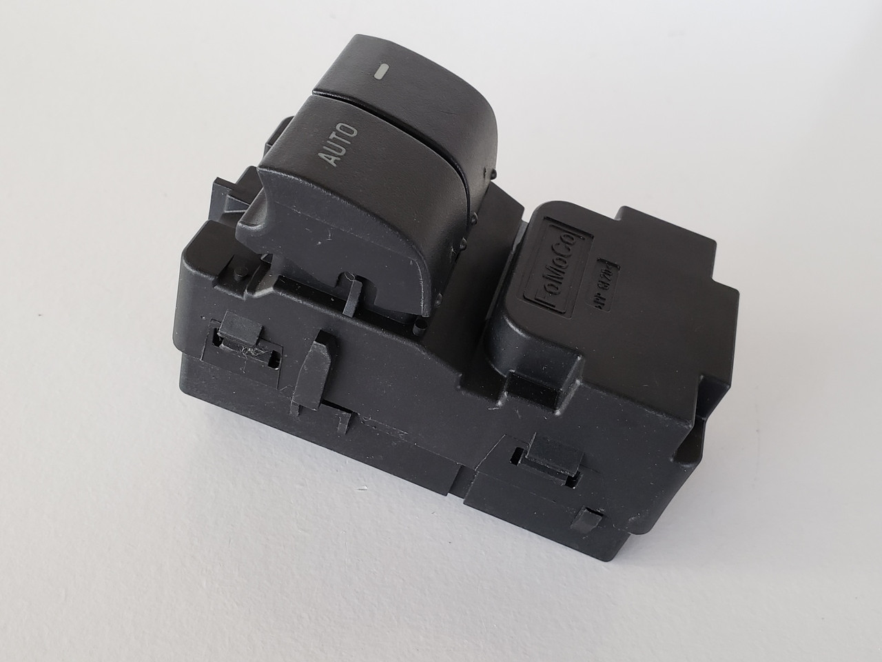 08-10 Ford Focus 8S4T-14540-AB3JA6 Drivers Side Left Master Window Switch OEM