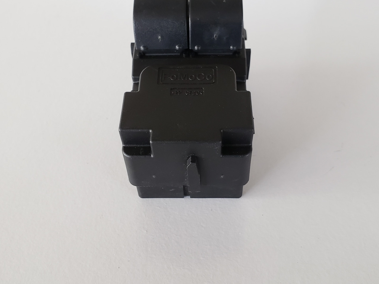 08-10 Ford Focus 8S4T-14540-AB3JA6 Drivers Side Left Master Window Switch OEM