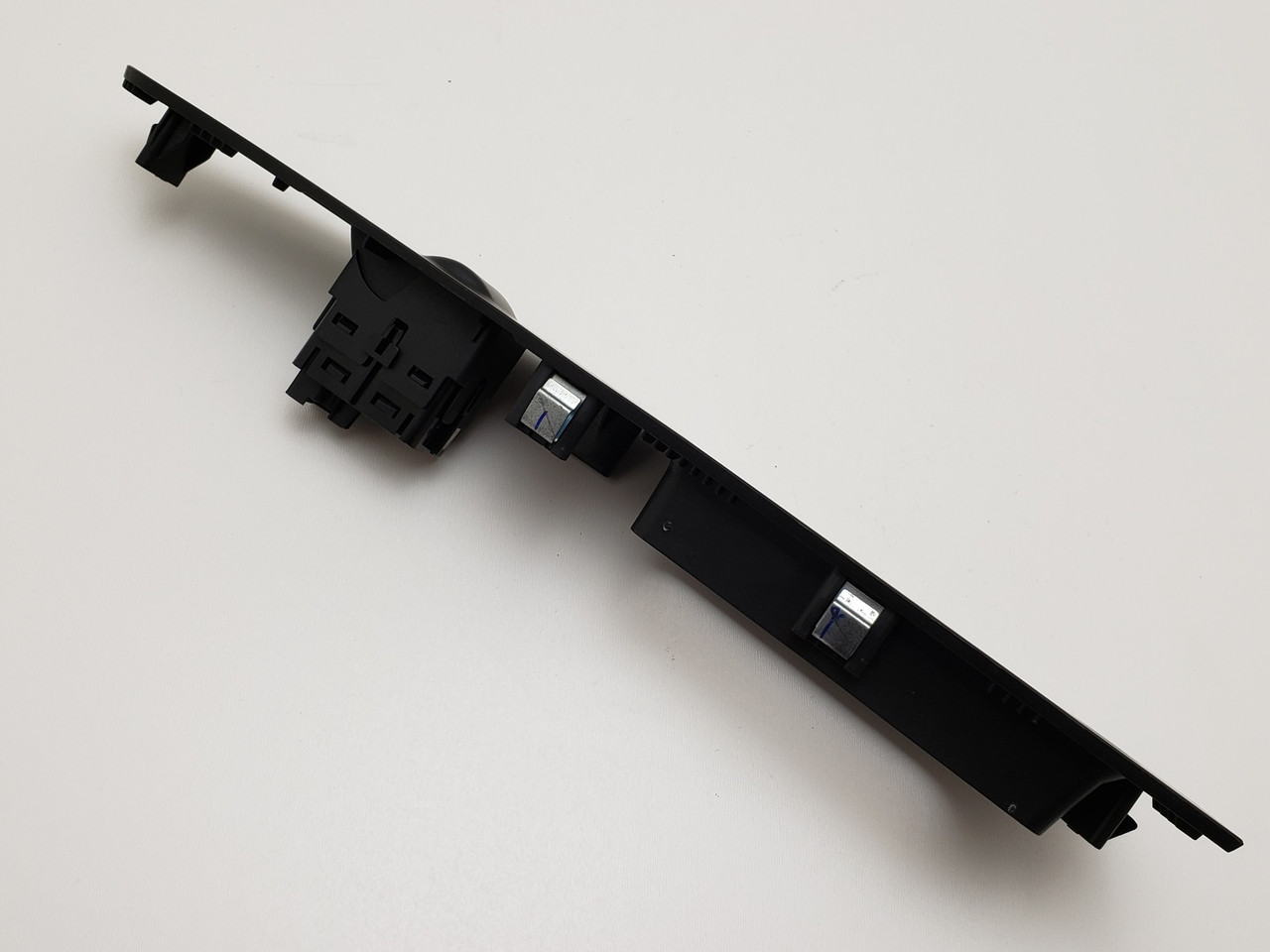 13-20 Ford Fusion HS73-14A567-B Right Rear Passenger Window Switch OEM 13-20 Ford Fusion HS73-14A567-B Right Rear Passenger Window Switch OEM