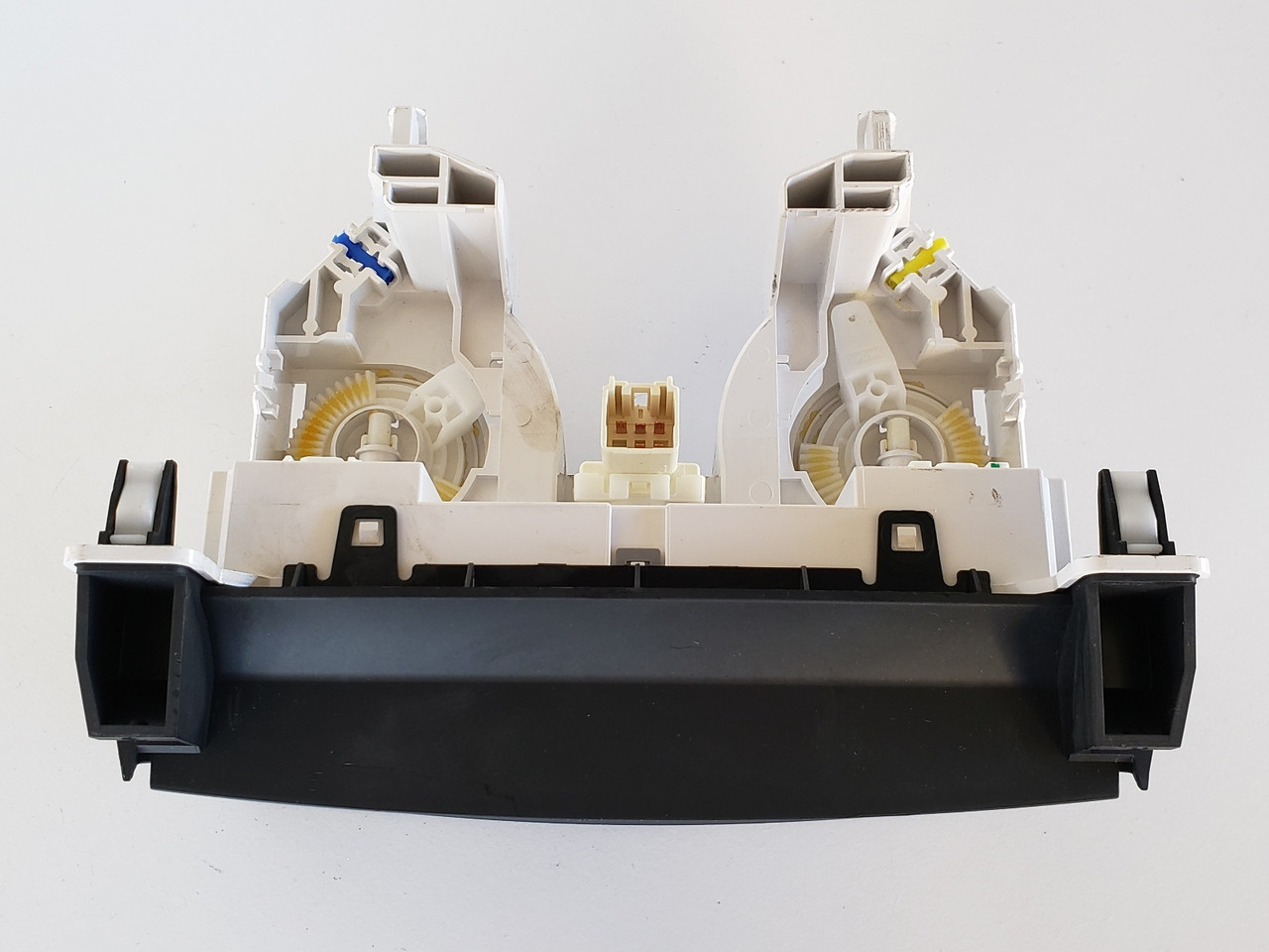 12-13 Mazda 3 BGV561190 Climate Control Panel Temperature Unit A/C Heater