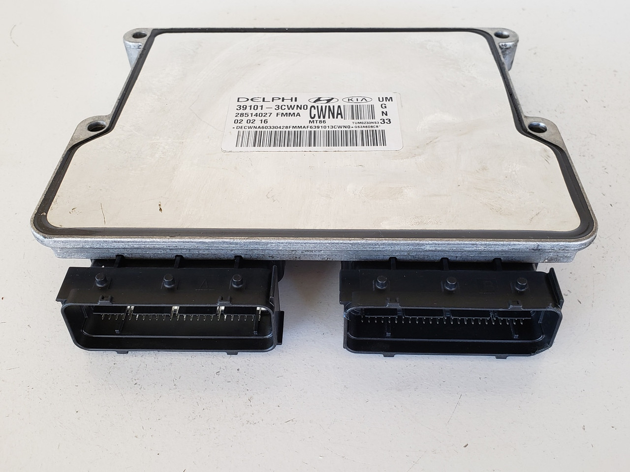 2016-2017 Sorento 39101-3CWN0 Computer Brain Engine Control ECU ECM EBX Module