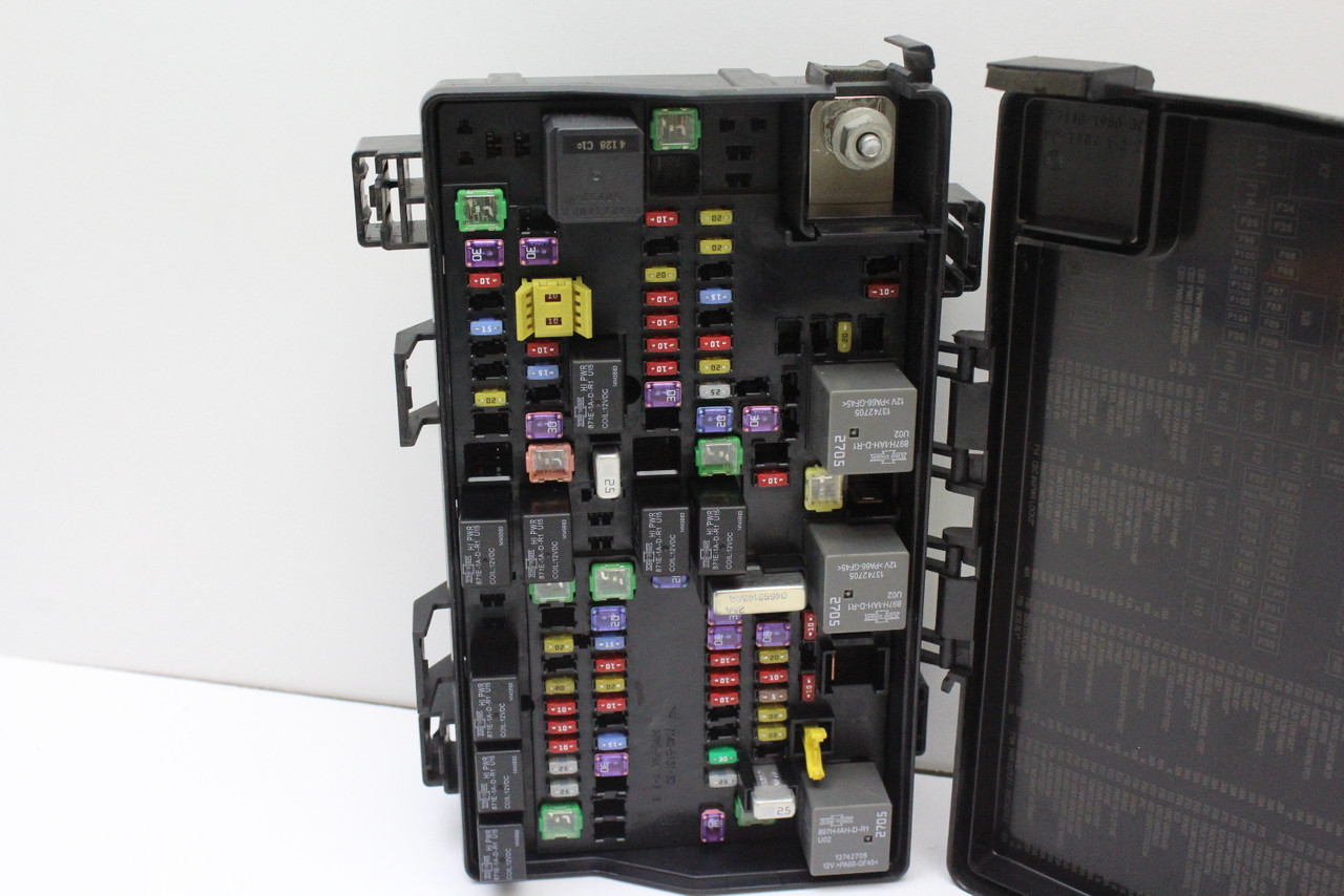 15 Ram 1500 5.7L P68243257AB Fusebox TIPM Totally Integrated Power Module