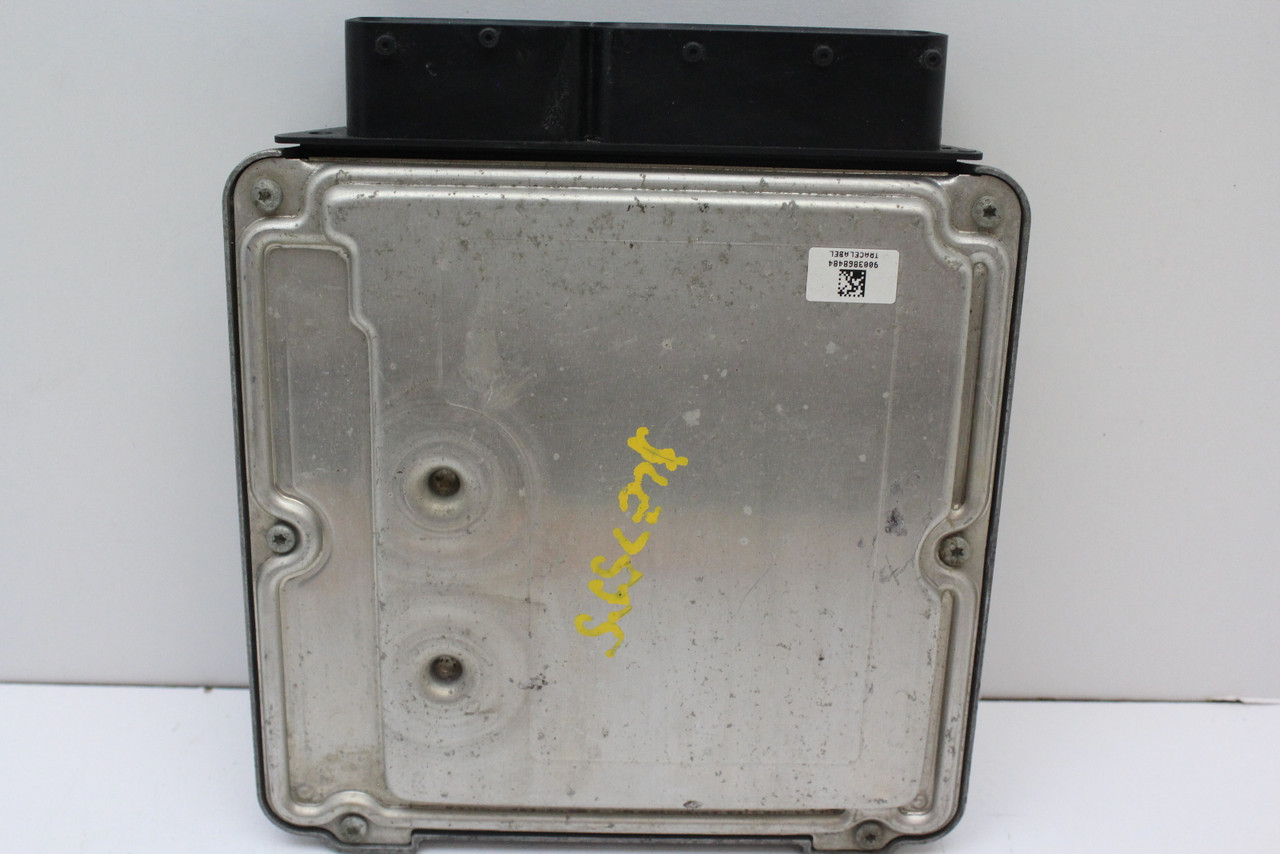 2010 10 Volkswagen Passat 06J 906 021 C Computer Engine Control ECU ECM Module