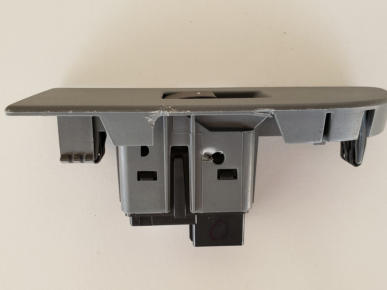 10-14 Ford F-150 F150 9L3T-14529-ACW Left Rear Passenger Window Switch OEM 10-14 Ford F-150 F150 9L3T-14529-ACW Left Rear Passenger Window Switch OEM