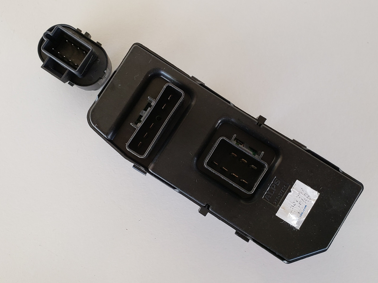 05-08 Buick Lacrosse 15852204 Drivers Side Left Master Window Switch OEM