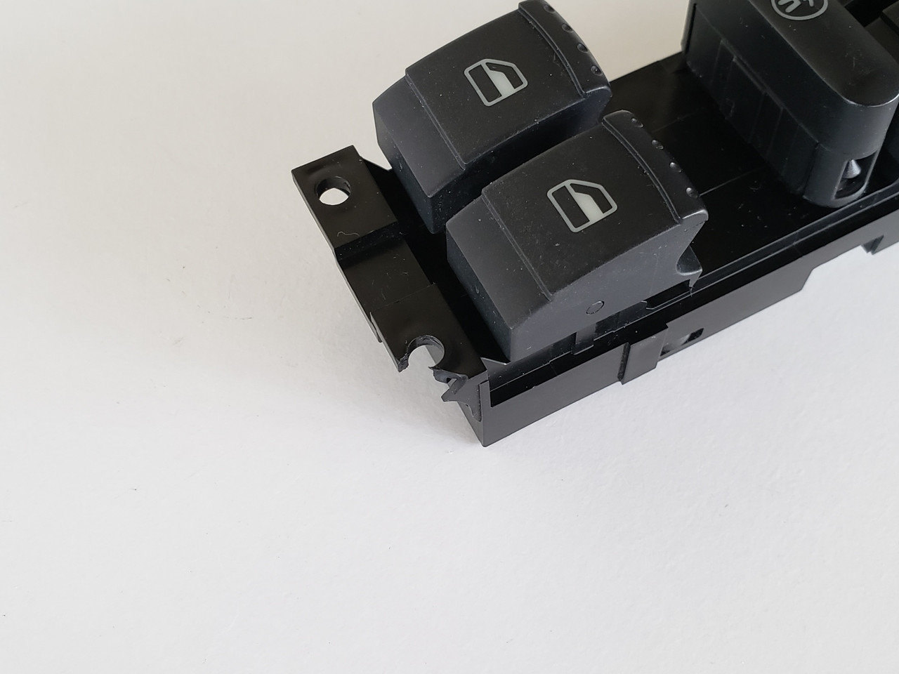 00-05 VW Passat 1J4 959 857B Drivers Side Left Master Window Switch OEM 00-05 VW Passat 1J4 959 857B Drivers Side Left Master Window Switch OEM