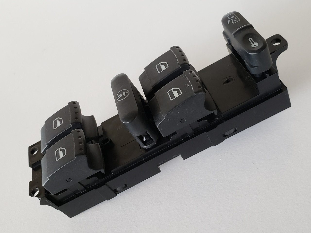 00-05 VW Passat 1J4 959 857B Drivers Side Left Master Window Switch OEM 00-05 VW Passat 1J4 959 857B Drivers Side Left Master Window Switch OEM