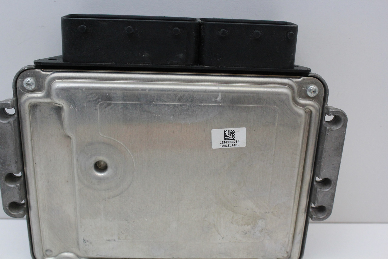 2014 14 Ford Edge DT4A-12A650-ADE Computer Brain Engine Control ECU ECM Module