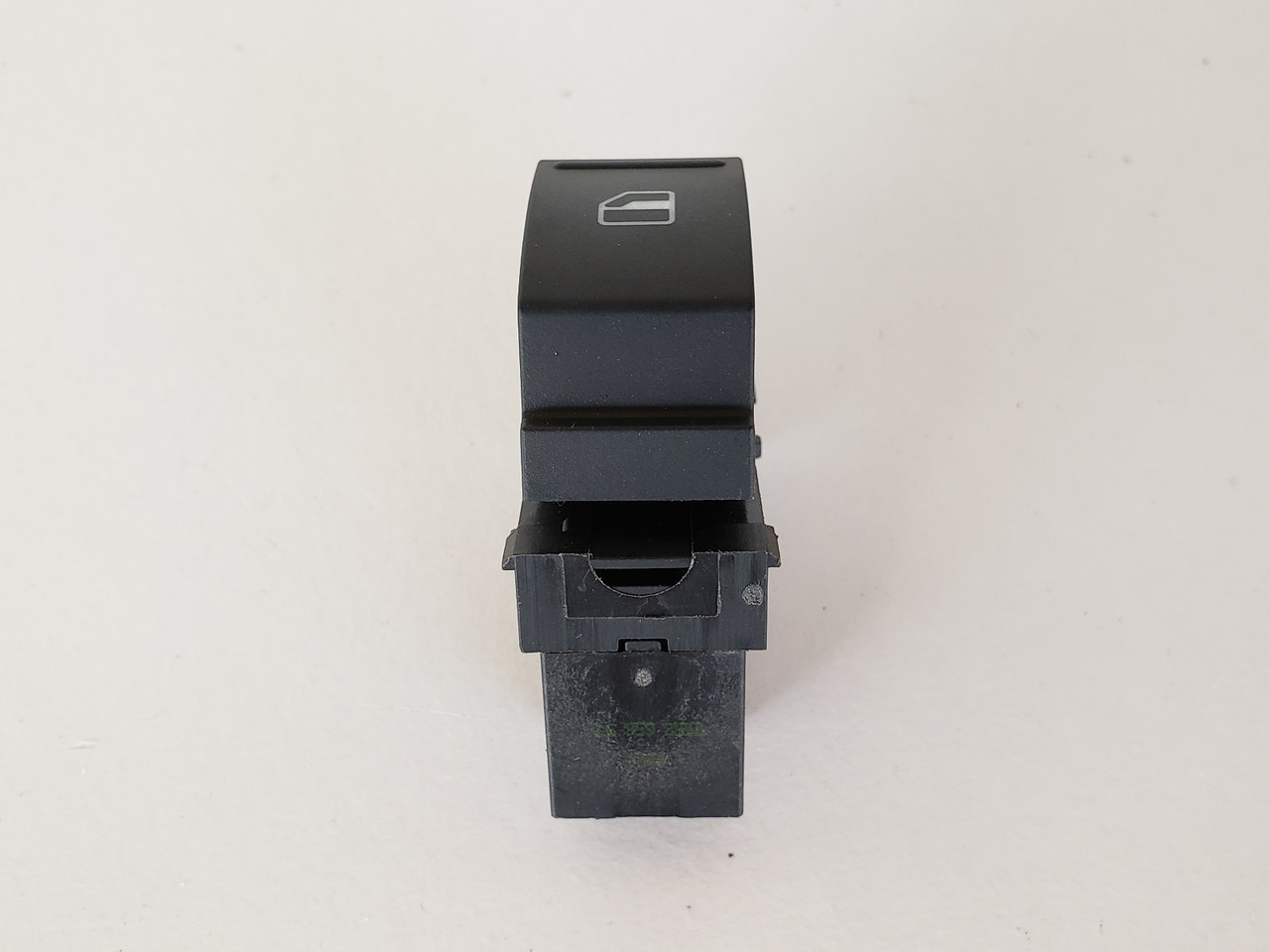 11-17 VW Jetta Left / Right Front & Rear Passenger Window Switch OEM 11-17 VW Jetta Left / Right Front & Rear Passenger Window Switch OEM